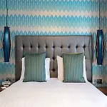 On The Square Hotel 4*
