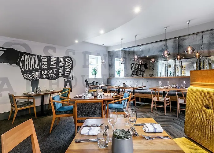 Hotel On The Square 4*