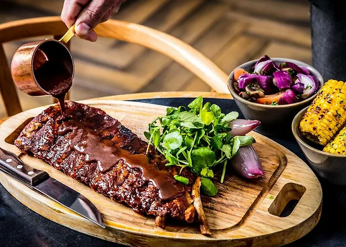 On The Square Hotel 4*